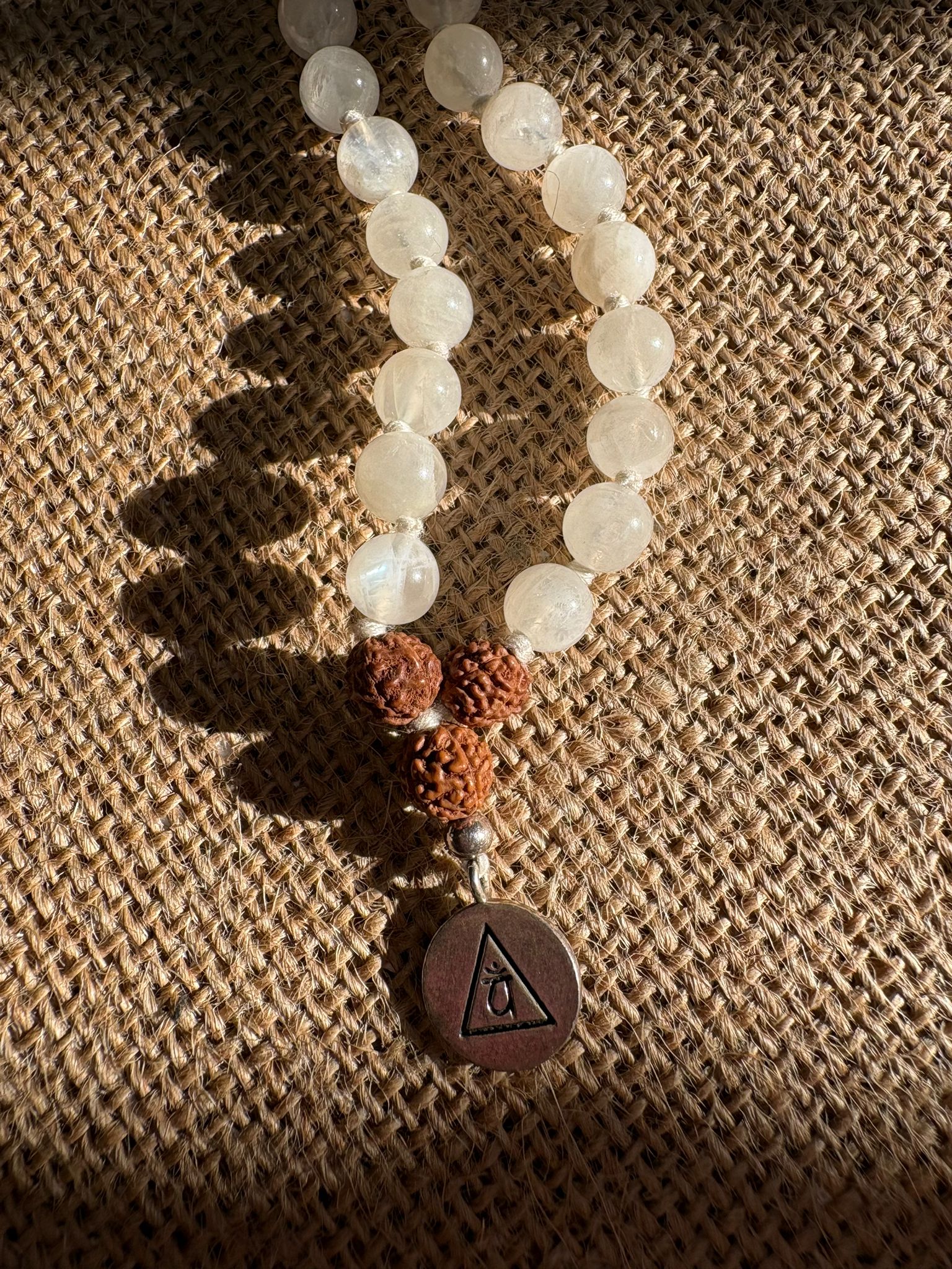 mala moonstone – pierre de lune 6 mm