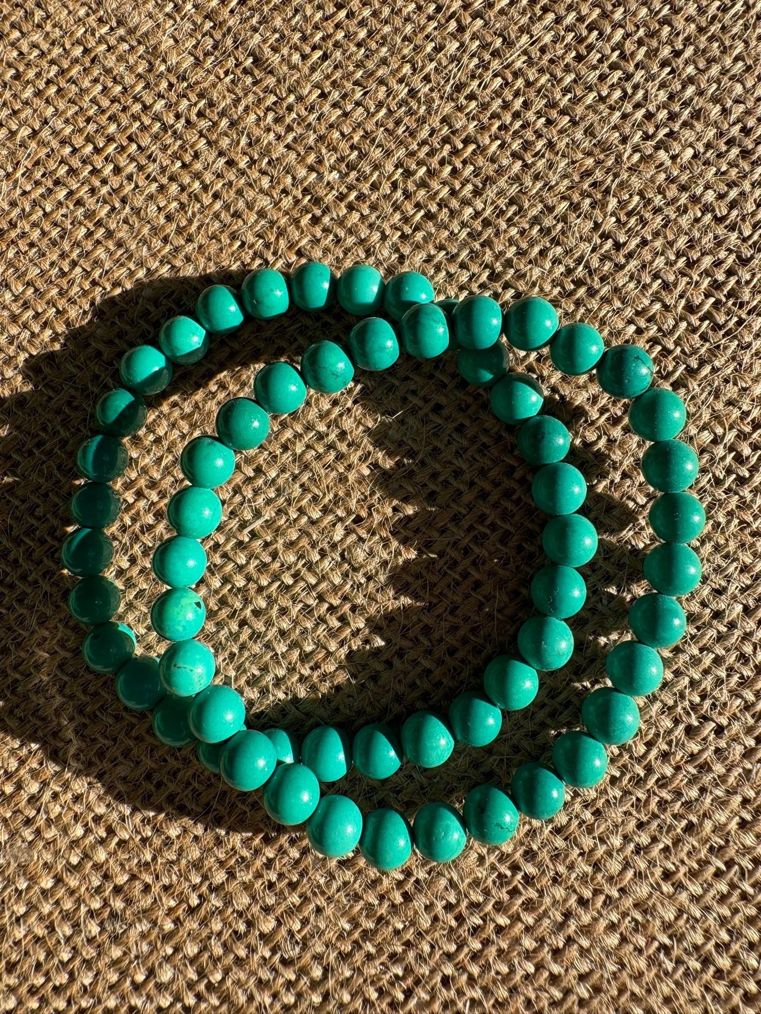 bracelets turquoise (howlite bleue)