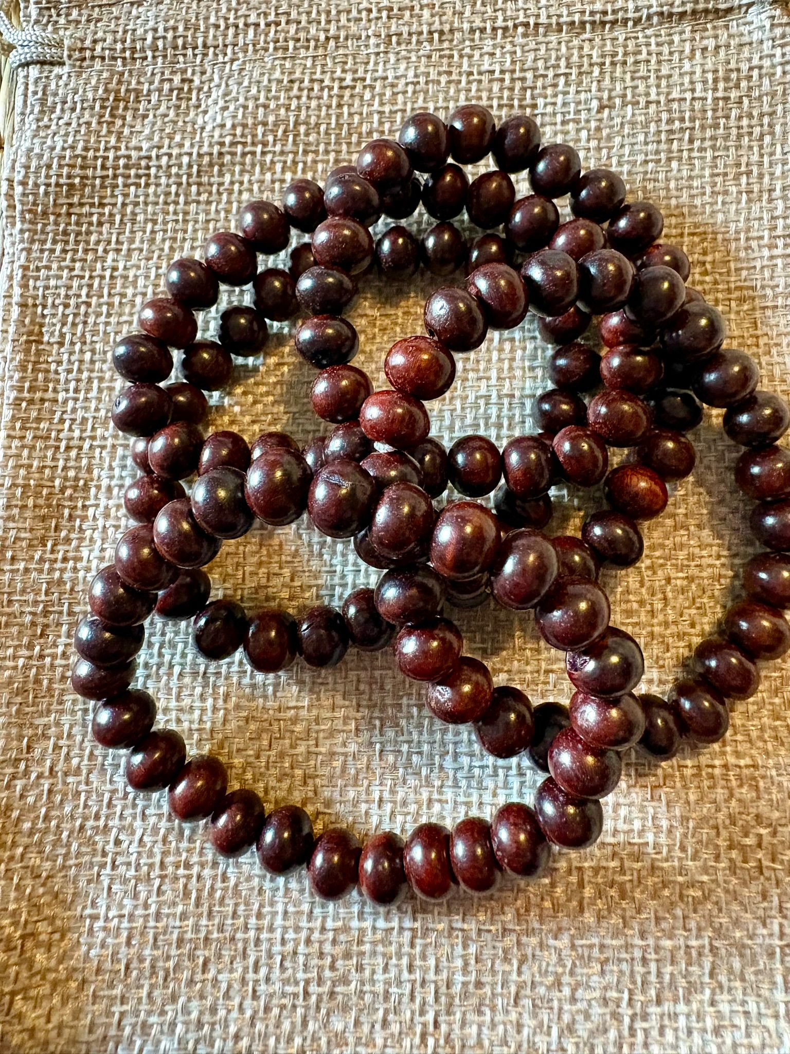 bracelet bois de santal rouge 6mm