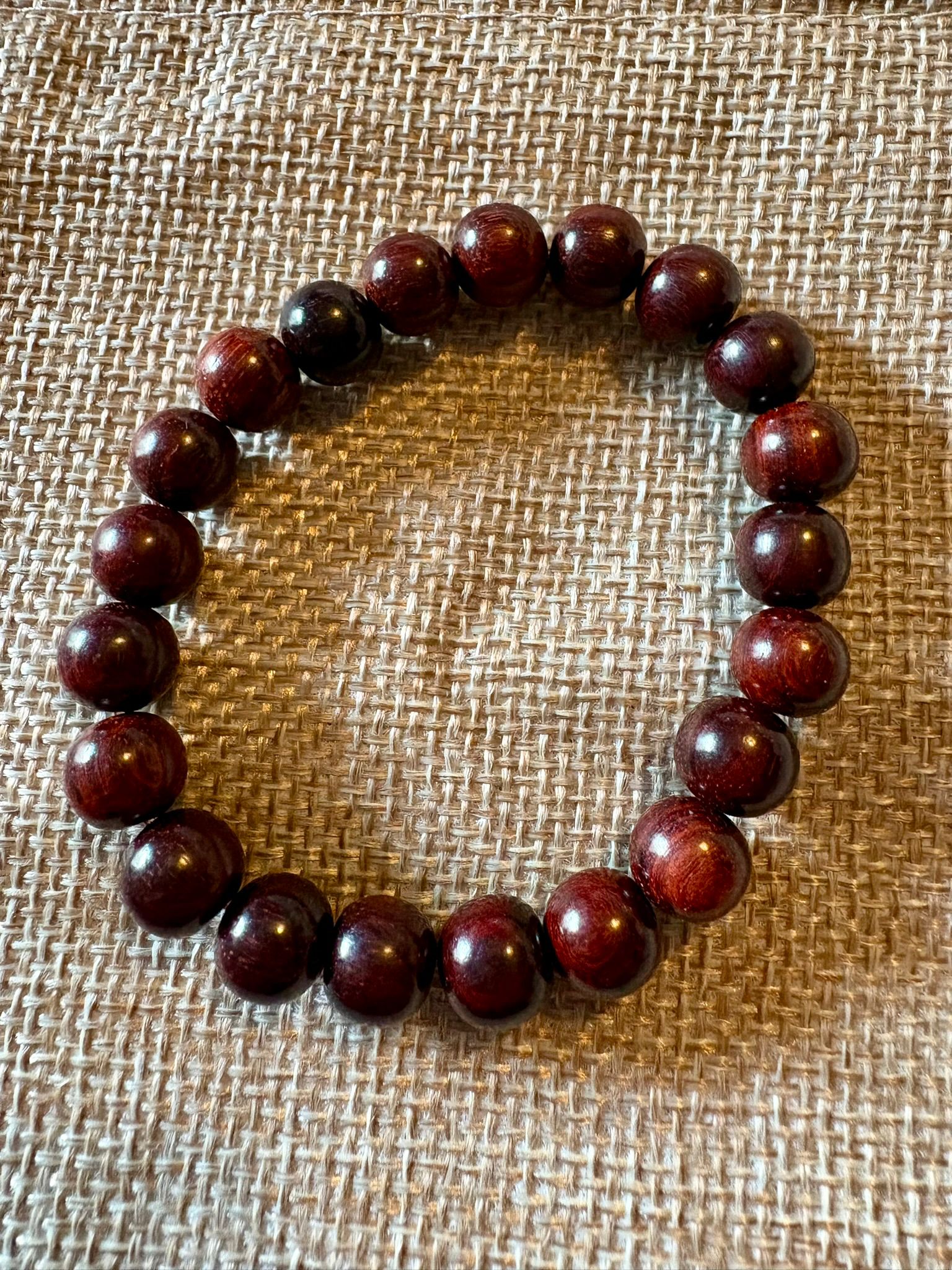 bracelet bois de santal rouge 6mm