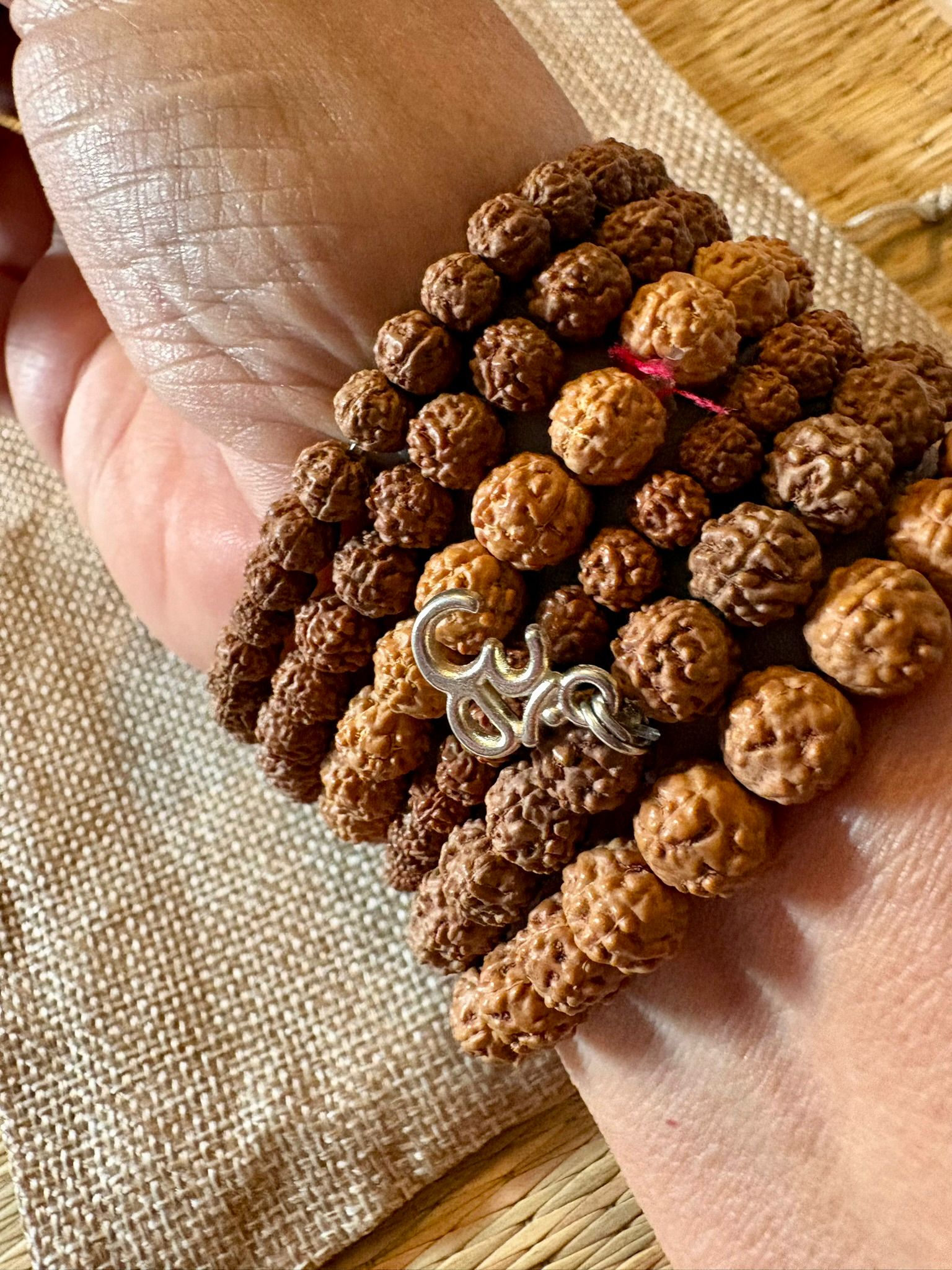 bracelets rudrakshas 8mm + 3 rudrakshas + om charms