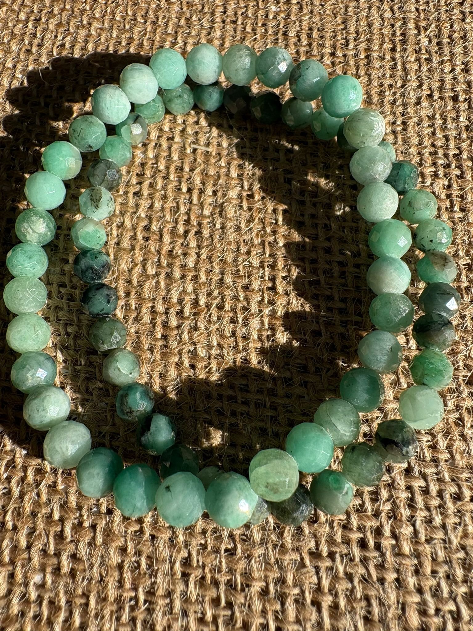 bracelet Émeraude brute facettée