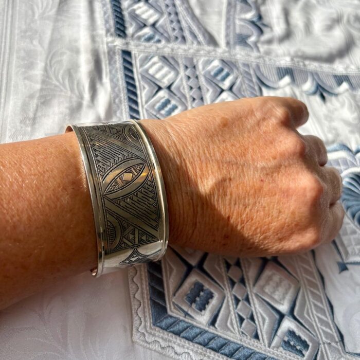 bracelet manchette en argent touaregs du désert