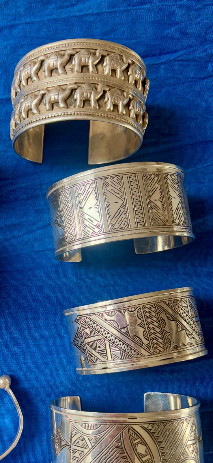 bracelet manchette en argent gravure touareg traditionnelle