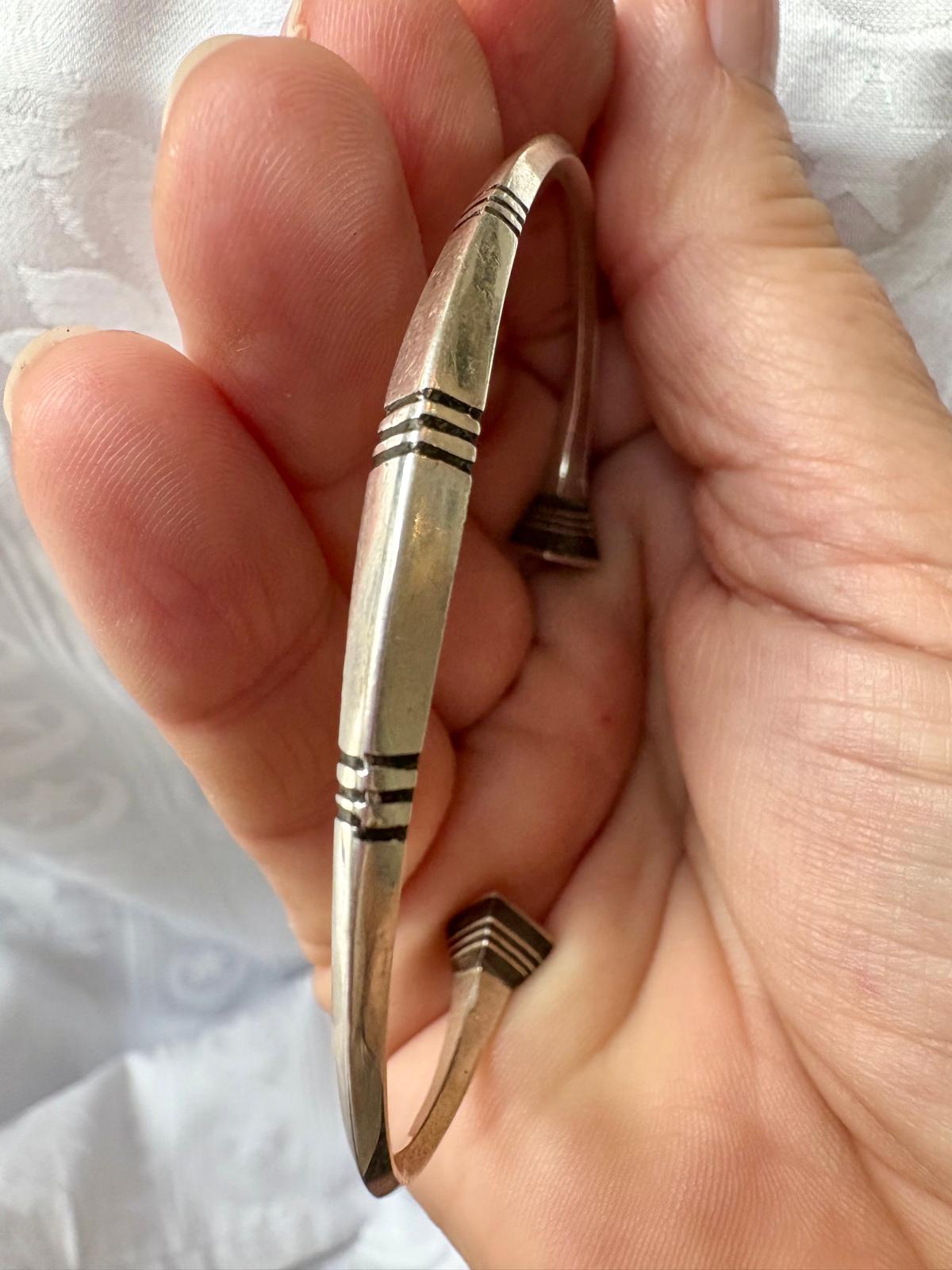 bracelet jonc en argent & Ébène artisanat touareg